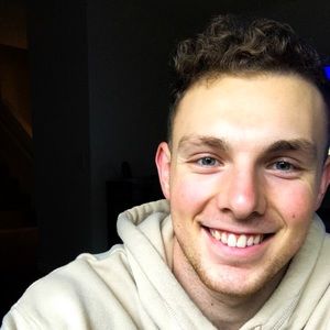 Meet your Posher, Zachary